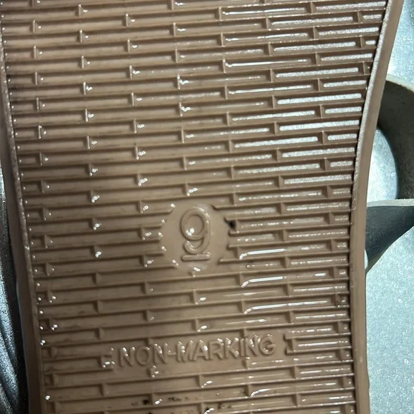 Silver and gold casual sandals - Picture 4 of 5